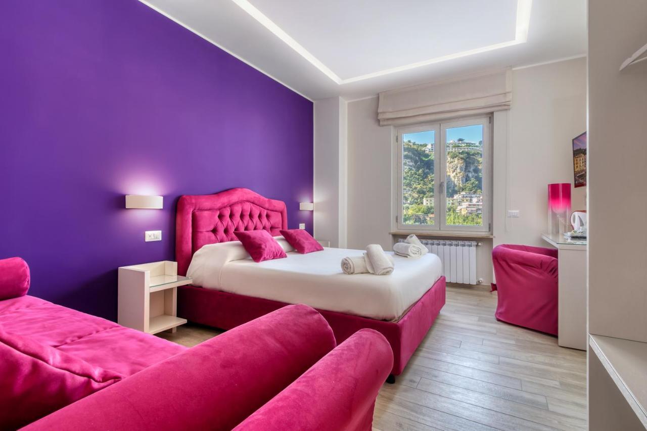 Tiffany Suites Sorrento Exterior foto